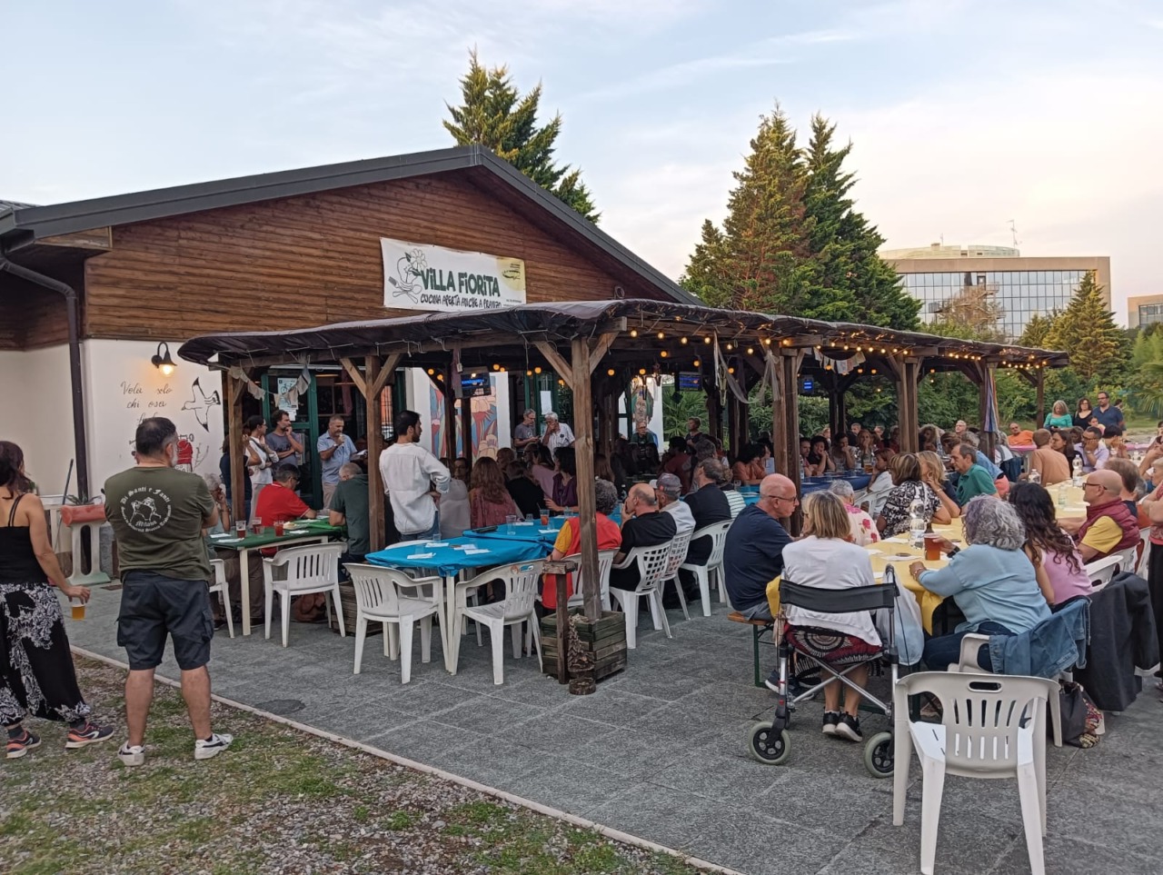 A Villa Fiorita rubata la griglia della convivialità: un colpo al cuore della comunità