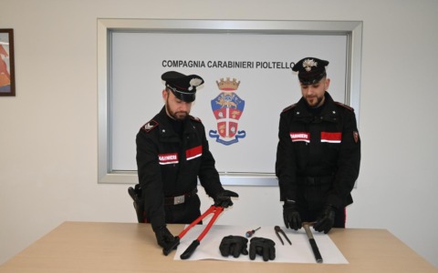 Arrestato un 39enne per tentato furto in oreficeria a Seggiano