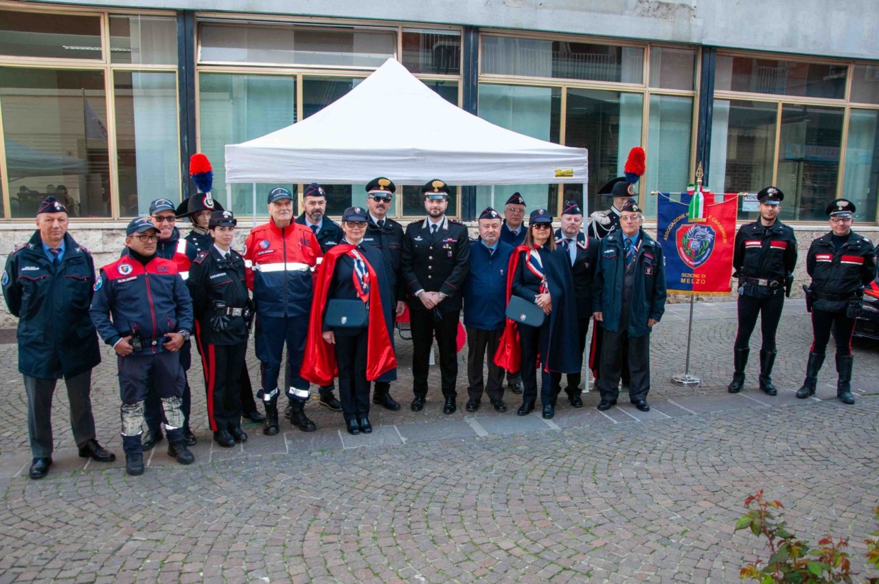 Fiera delle Palme 2026: Carabinieri del presente e del passato affascinano il pubblico