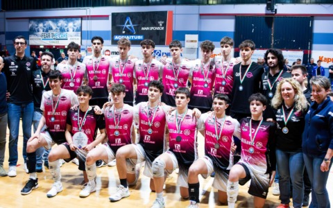 Il Vero Volley conquista il derby. Argento per i Diavoli Rosa nella Coppa Under 19