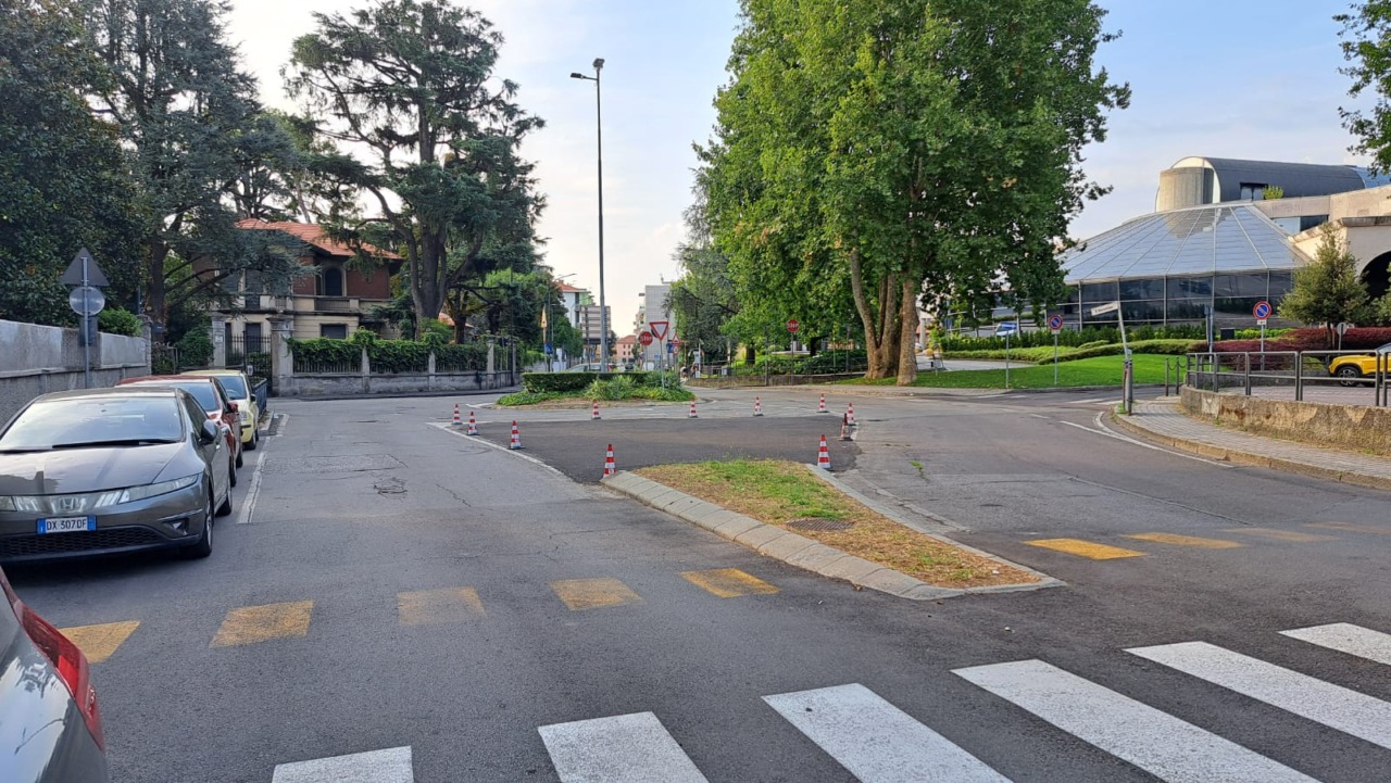 Lavori in corso: chiusura della rotatoria dell’Arcadia a Melzo