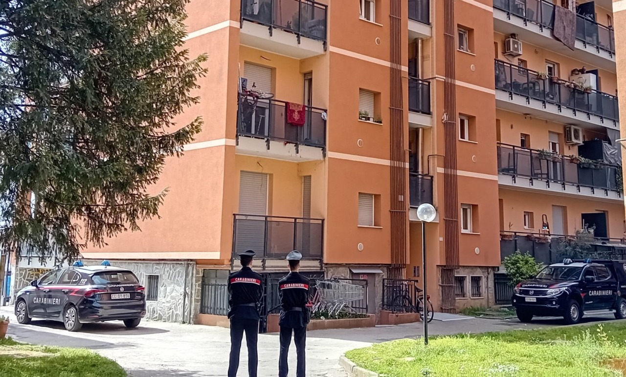 Proseguono le indagini sull’omicidio di Pioltello: Ris e Carabinieri tornano nel condominio