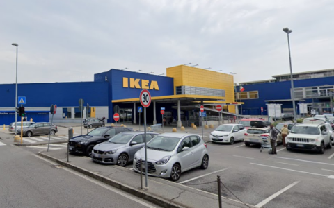 Tentata rapina all’Ikea di Carugate: malviventi aggrediscono le guardie e fuggono