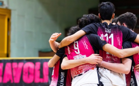 Diavoli Rosa sconfitti da Torino: una partita da dimenticare