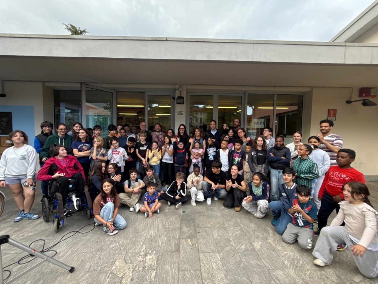 I volti del Cg Friends in mostra: “Siamo come siamo”