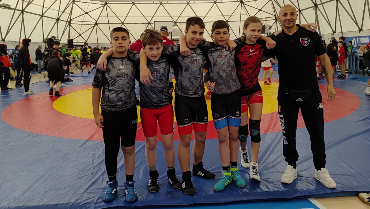Lotta Club Seggiano conquista medaglie al torneo giovanile di Livorno