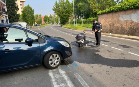 Motociclista di 46 anni coinvolto in un incidente stradale