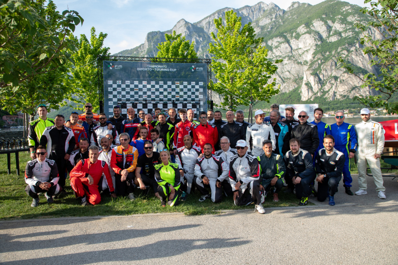 Sulle acque del Lago di Lecco, il 1° Trofeo Follia riaccende la passione per la motonautica