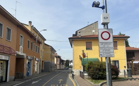 Varchi elettronici attivi per il controllo degli accessi a Settala