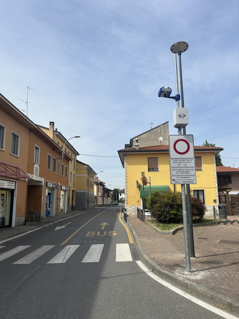 Varchi elettronici attivi per il controllo degli accessi a Settala