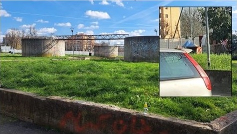 Vita nel degrado: una tenda nel parco di Pioltello