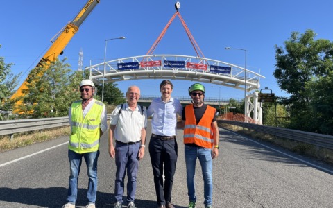 Collaudo del ponte della ciclopolitana a Città metropolitana: chiusura della Sp13 per un giorno
