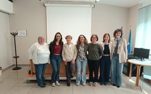 Donne, lavoro e cura: un incontro per esplorare le sfide quotidiane
