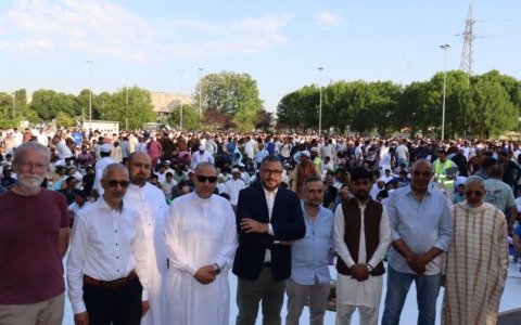 Le comunità musulmane si uniscono per celebrare l’Eid a Pioltello