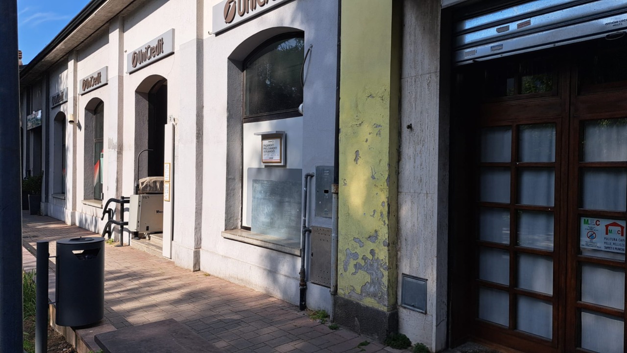 Tentativo di rapina esplosiva a Melzo: nulla di fatto per i ladri