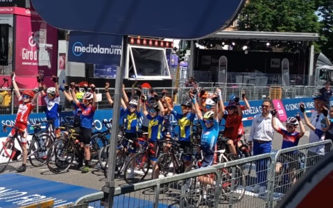 UC Pessano in azione: Velocità e passione al Giro d’Italia e a Monza