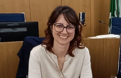 Divieto di vendita di alcol in vetro dopo le 21: l’ordinanza estiva di Cernusco