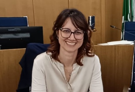 Divieto di vendita di alcol in vetro dopo le 21: l’ordinanza estiva di Cernusco
