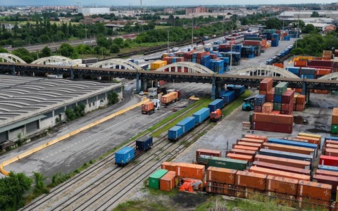 Il Ponte degli specchietti chiude per lavori