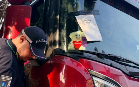 Multato un tir con targa estera per eccesso di velocità a Brugherio