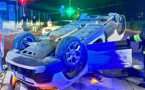 “Sono vivo per miracolo”: il racconto di un ragazzo travolto da un’auto