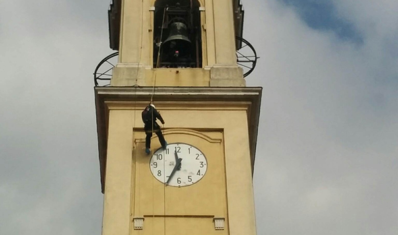 Supporto del Comune per la riparazione dell’orologio del campanile