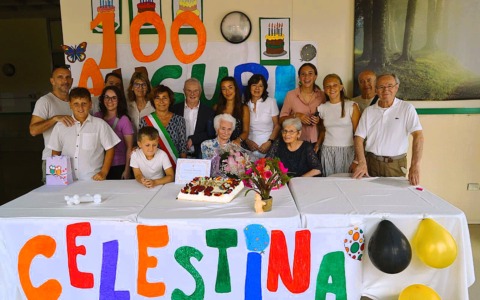 Celestina Sangalli compie 100 anni: festa a Carugate con tutta la famiglia