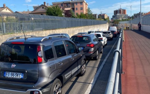 Chiusura del Ponte degli Specchietti crea ingorghi: l’Amministrazione cerca soluzioni
