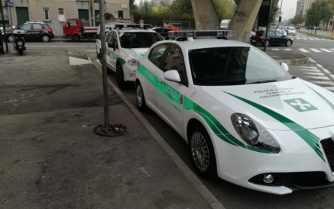 Operazione congiunta a Cologno Monzese: fermati cinque e un arresto per documenti falsi