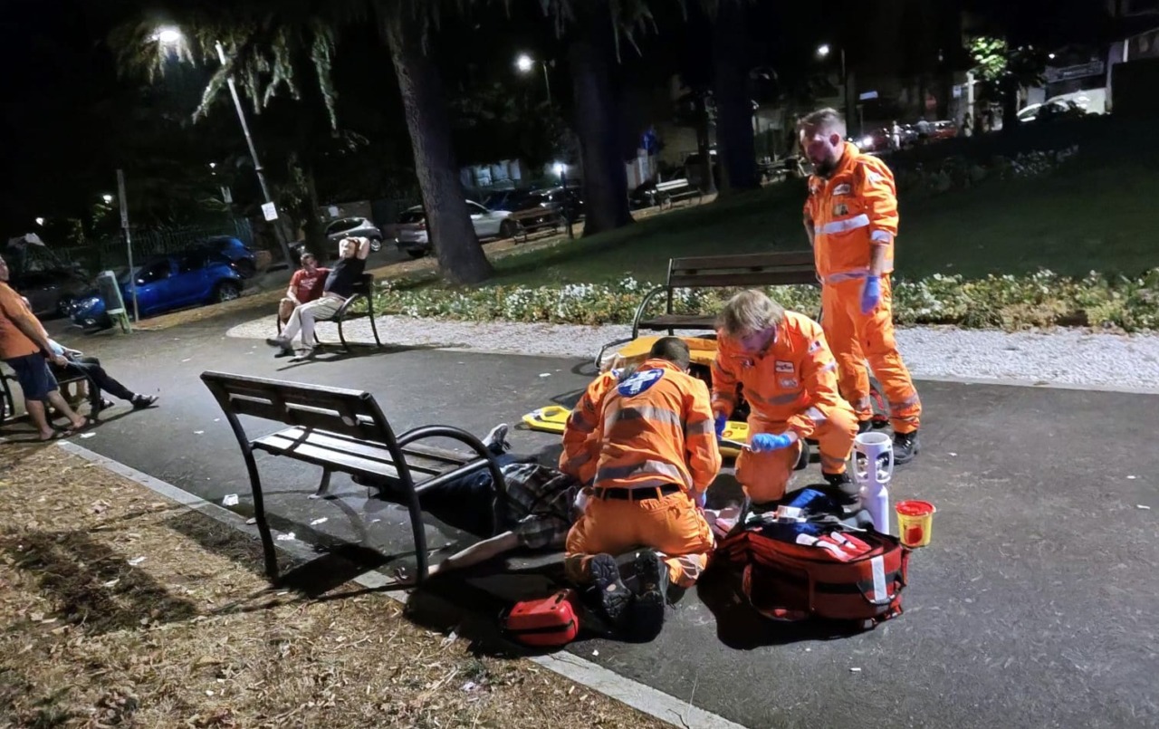 Pestaggio a Cassina de’ Pecchi: un uomo lasciato a terra