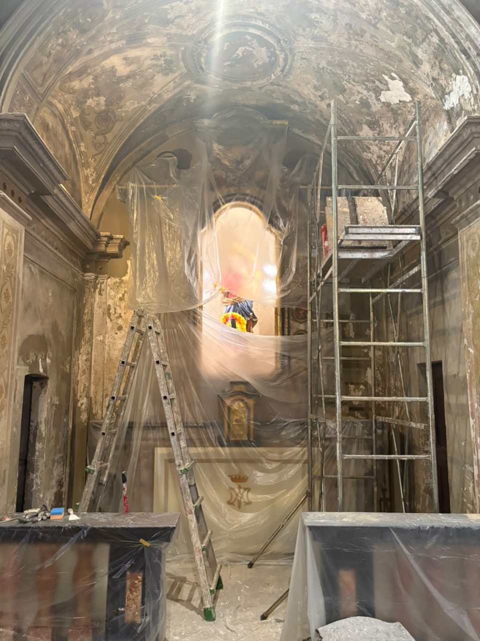 Restauro della chiesa parrocchiale di Premenugo: scoperta un affresco inaspettato