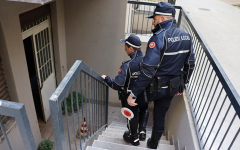 Sequestro di una discoteca abusiva in un seminterrato a Pioltello