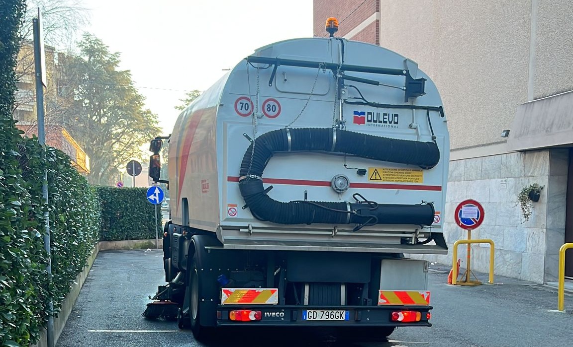 Sospensione della pulizia strade e sosta gratuita a Melzo ad agosto