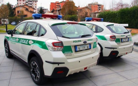 Tredicenne investito mentre attraversa in monopattino: ricoverato in codice verde